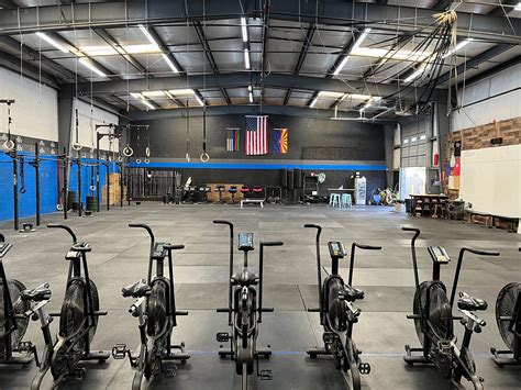 Gyms in flagstaff. When the COVID-19 pandemic broke out in the early months of 2020, traditional fitness facilities were among the first to take a hit. With safety precautions — like social distancin... 