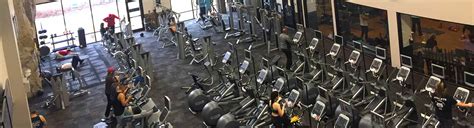  This gym offers CrossFit, boot camp, OCR training and women’s weightlifting classes. ... 3075 Book Rd. Suite 111 Naperville, IL 60564 keelan@revfitnaperville.com ... . 