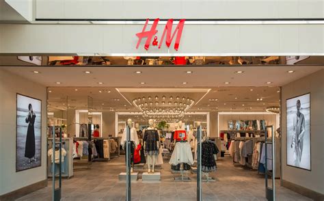 H And M 2023