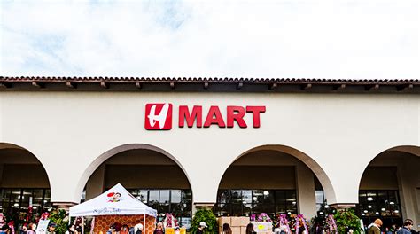 The City of Urbana announced that Korean grocery store chain, H Mar