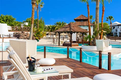 H10 White Suites, Lanzarote: 4,983 Hotel Reviews, 3,623 traveller photos, and great deals for H10 White Suites, ranked #16 of 41 hotels in Lanzarote and rated 4.5 of 5 at Tripadvisor. Flights Holiday Rentals Restaurants Things to do .... 