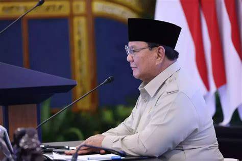 Hadapi Krisis Global, Prabowo Singgung Potong Gaji Menteri dan DPR - balustradellc