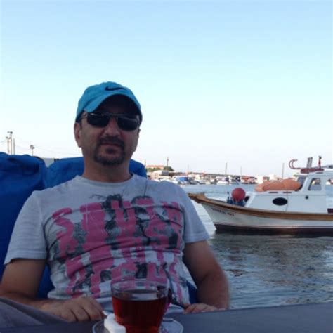 veodersti.rgarabwor.edu.pl. 