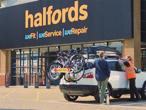 Halfords UK - balustradellc
