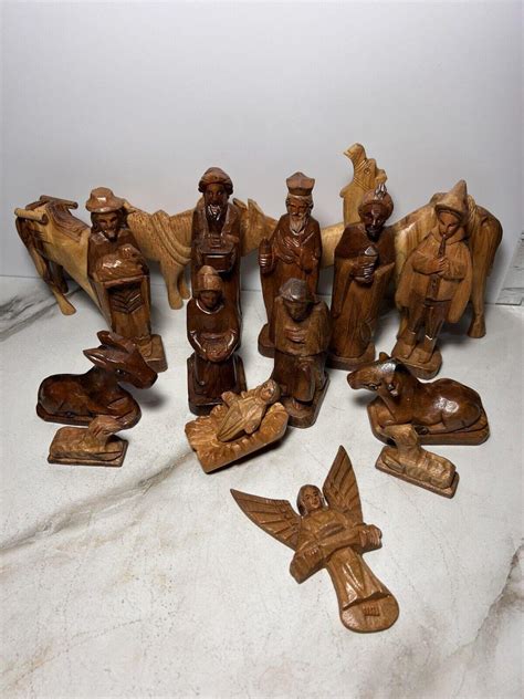 Hand Carved Figures - Etsy - muktibox.com