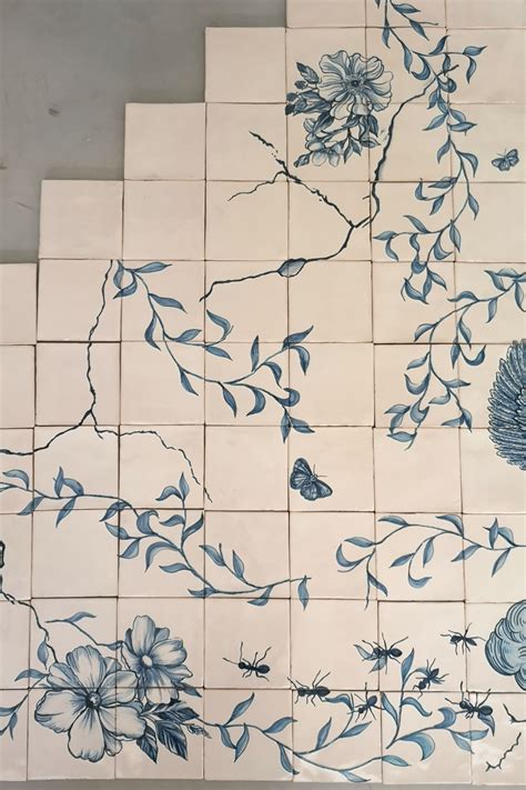 Hand-Painted Tiles & Panels: Italian Works of Art - muktibox.com