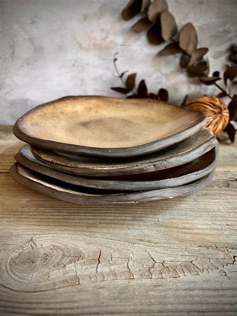 Handmade Plates | Sofia Ceramics | England - muktibox.com