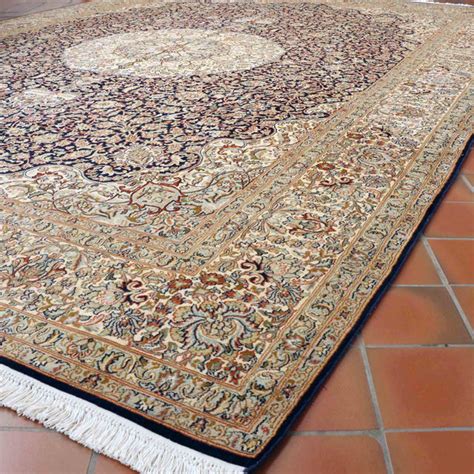 Handmade Silk Rugs from an established family … - balustradellc