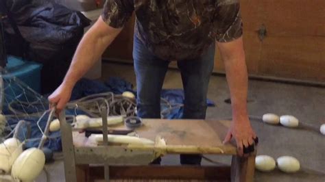 Hanging Gill Net Using A Hanging Bench - balustradellc