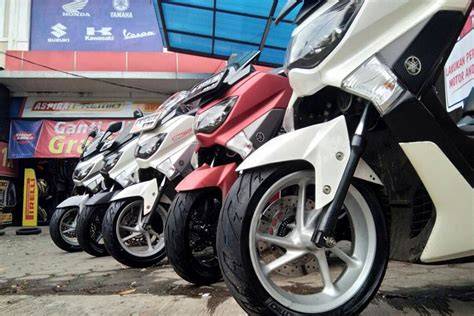 Harga Lengkap Aneka Pilihan Ban Yamaha NMax - Oto - raincitystudios.com
