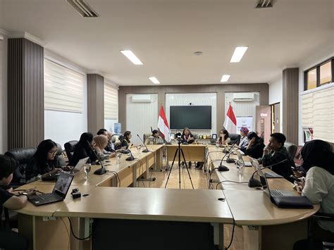 Hari Masyarakat Adat Nasional, Momentum Dorong Pengesahan RUU ... - balustradellc