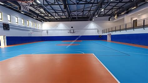 HASANKADI KAPALI SPOR SALONU. 