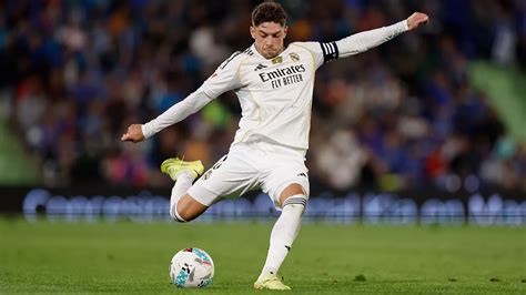 Hattrick Valverde Bawa Real Madrid Kalahkan Manchester City - balustradellc