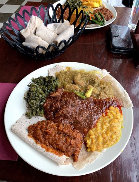 HAWI ETHIOPIAN CUISINE - Home