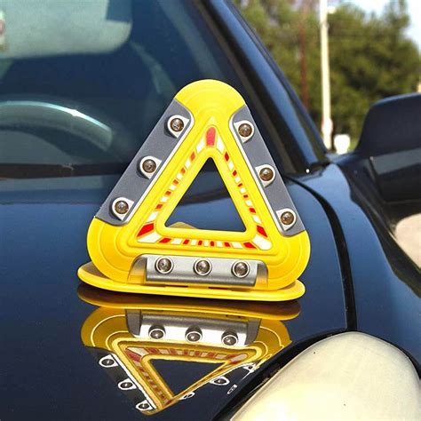 Hazard Light Warning Triangle 9 LED - Lampu Peringatan Mobil - balustradellc