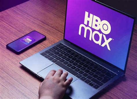 HBO Max Keeps Buffering? 9 Ways to Fix - helpdeskgeek.com