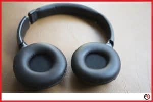 Headphone Ear Pads (Different Materials and How to … - balustradellc