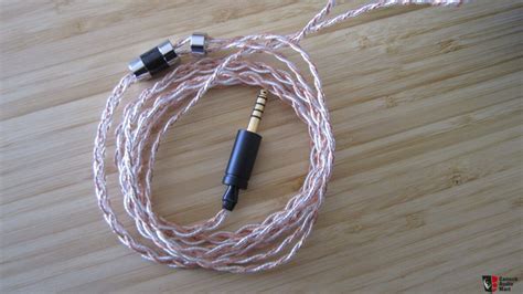 Headphones and in ears that come stock with a 4.4 mm balanced cable - balustradellc