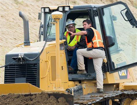 Heavy Equipment Operator Training | Start Immediately - balustradellc
