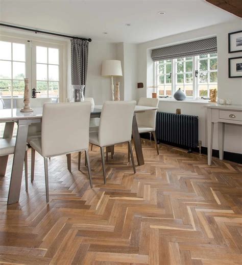 Herringbone Flooring | Engineered Wood, Laminate - balustradellc