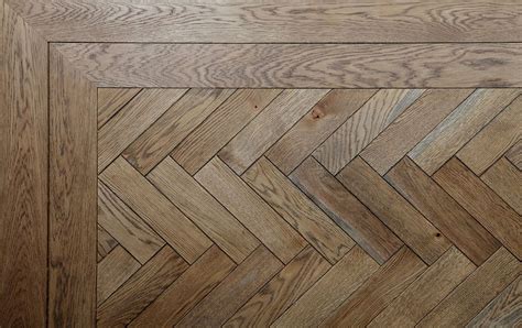 Herringbone Wood Floor Patterns for Every Style … - balustradellc
