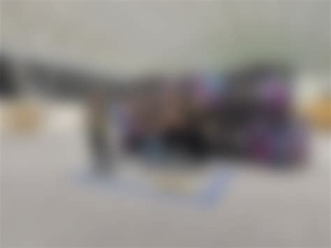 Heyudo - Modern Elegant Serif Typefa, a Font by Astuti Studio - muktibox.com