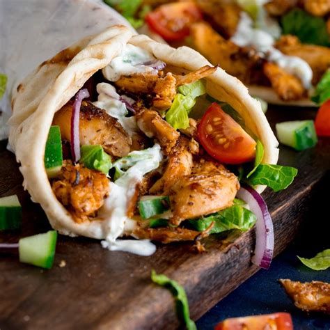 HIGH PROTEIN Chicken Gyros #shorts - YouTube