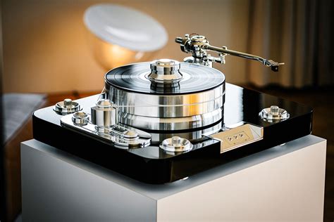 High-End Turntables - balustradellc
