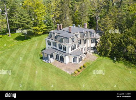 HIGHWOOD MANOR HOUSE - 297 W St, Lenox, MA, …