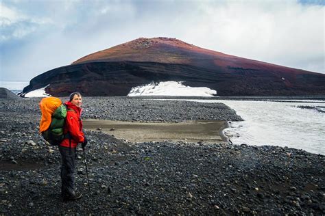 Hiking Iceland's Volcanoes: Your Ultimate Guide - Icelandic Mountain Guides - balustradellc