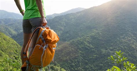Hiking solo: essential tips and preparation - balustradellc