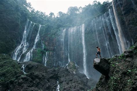 Hiking to Tumpak Sewu Waterfall in East Java - balustradellc