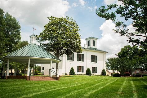 HISTORIC TOWN SQUARE - Updated November 2025 - Yelp - balustradellc