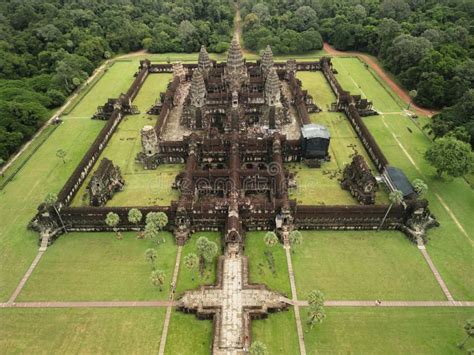 History and architecture of Angkor | Britannica - wintechmobiles.com