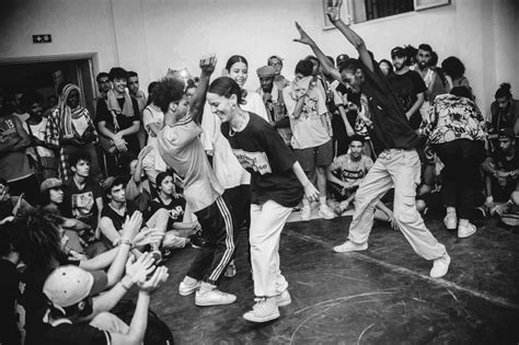 History of hip-hop dance - muktibox.com