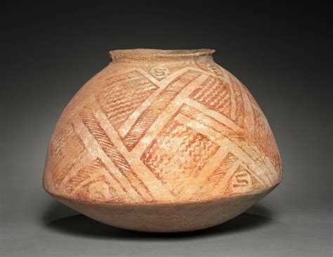 History of Native American Pottery: Origins & Techniques - muktibox.com