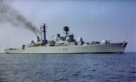 HMS Bristol (D23) - Wikipedia