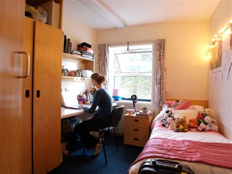 HOME - Student Professional Accommodation and Hotel