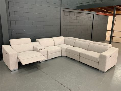 Home Theatre Lounges - Known For Lounges - balustradellc