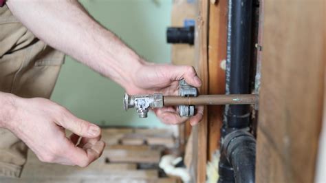 Homeowner Basics: How to Solder Copper Pipes - The Grit and Polish - balustradellc