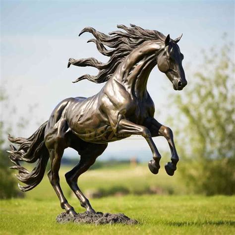 Horse Sculpture - Etsy - muktibox.com
