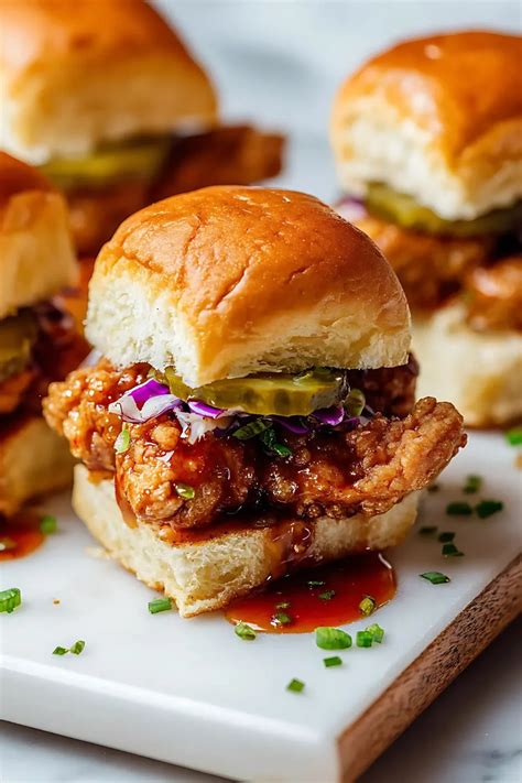 Hot Honey Chicken Sliders - balustradellc