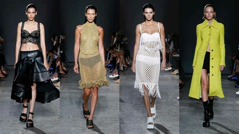 Hot Trends - Best10.club - Ancient - balustradellc