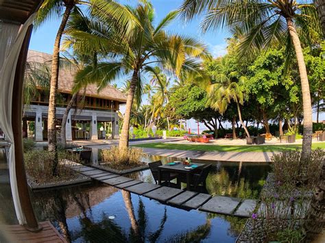 Hotel di Maladewa - Booking Hotel Online - Traveloka - raincitystudios.com