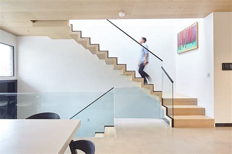 House 117 by Izen Architecture - HomeAdore - balustradellc