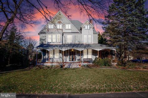 House flip update in Riverton, NJ Just made $40,000 profit on this ... - balustradellc