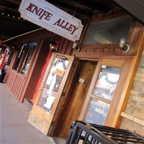 HOUSE OF BLADES KNIFE ALLEY - 114 E Exchange Ave, Fort Worth, TX ... - Yelp