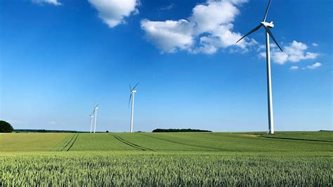 How Advanced Surface Engineering Can Improve the Lifespan of Wind ... - wintechmobiles.com