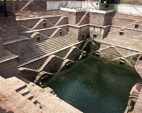 How Ancient Stepwells Inspired a Modern University in India - wintechmobiles.com