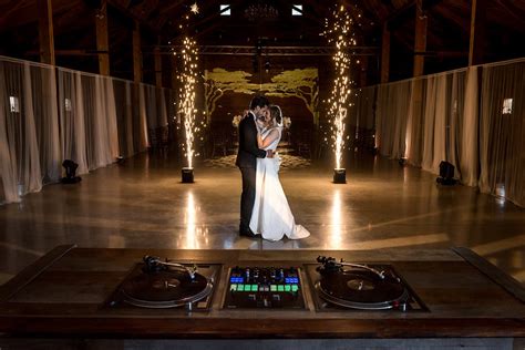 How DJs and AV Companies Can Upgrade Wedding & Corporate Lighting … - balustradellc